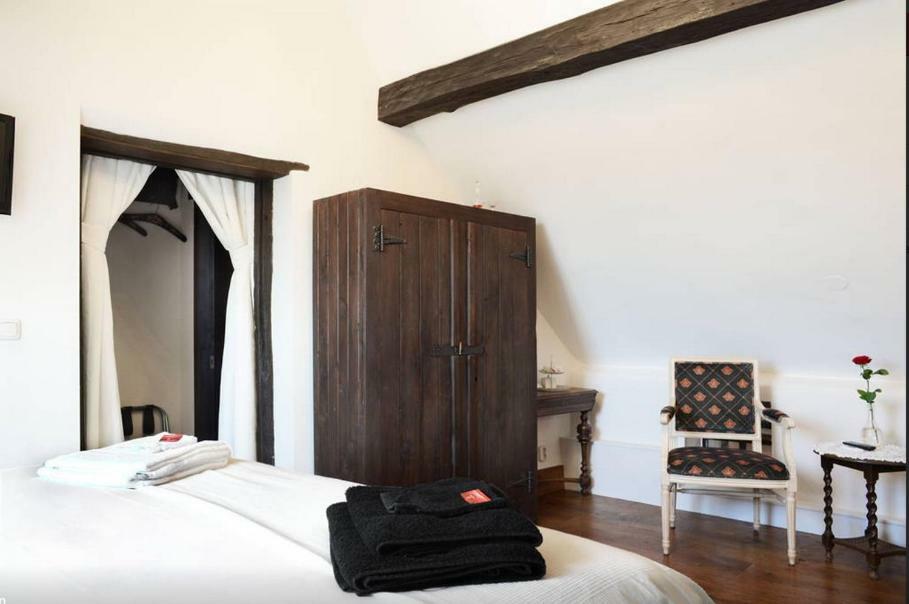 Artagnan Bed & Breakfast Maastricht Ngoại thất bức ảnh