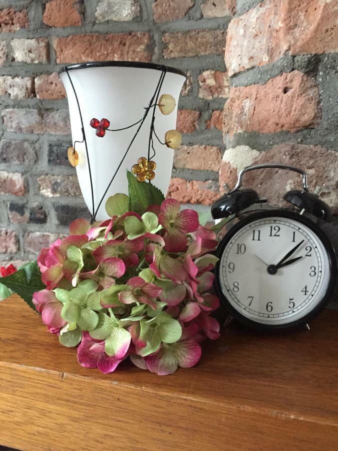 Artagnan Bed & Breakfast Maastricht Ngoại thất bức ảnh