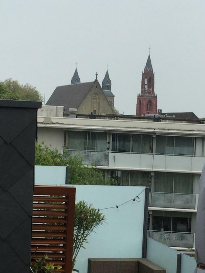 Artagnan Bed & Breakfast Maastricht Ngoại thất bức ảnh